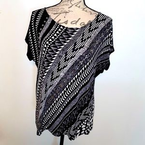 ▪️NWOT Ruby Rd. Mixed Media Top▪️